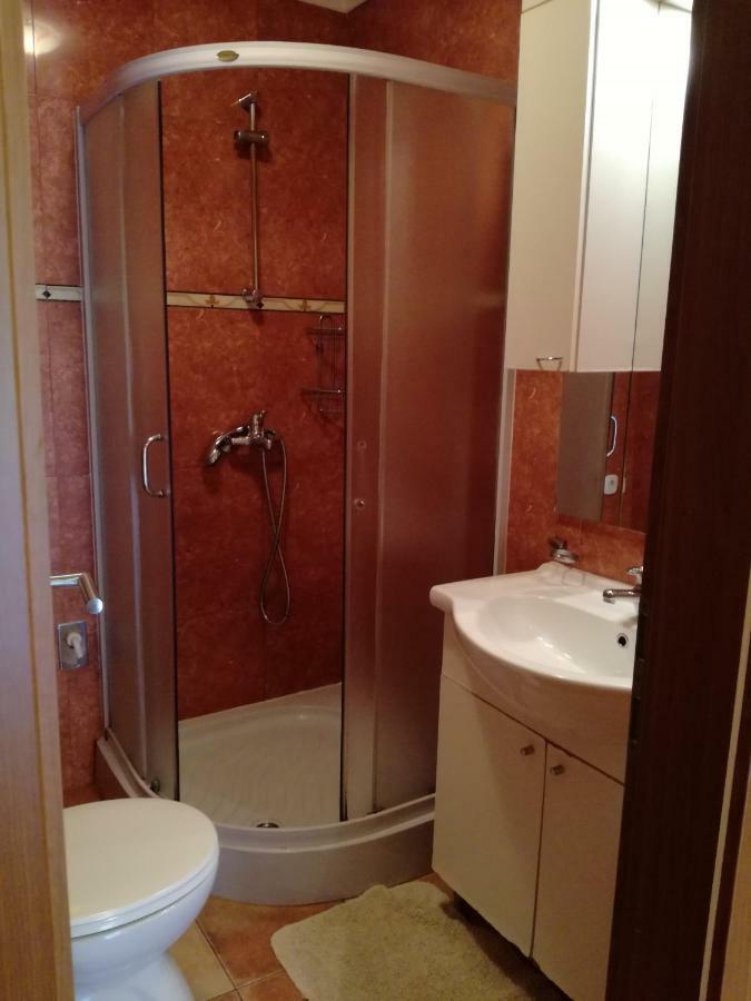Apartment Nela Funtana Kültér fotó